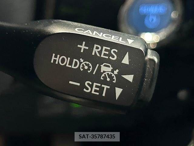 Toyota PRIUS 2016-02 282069-6