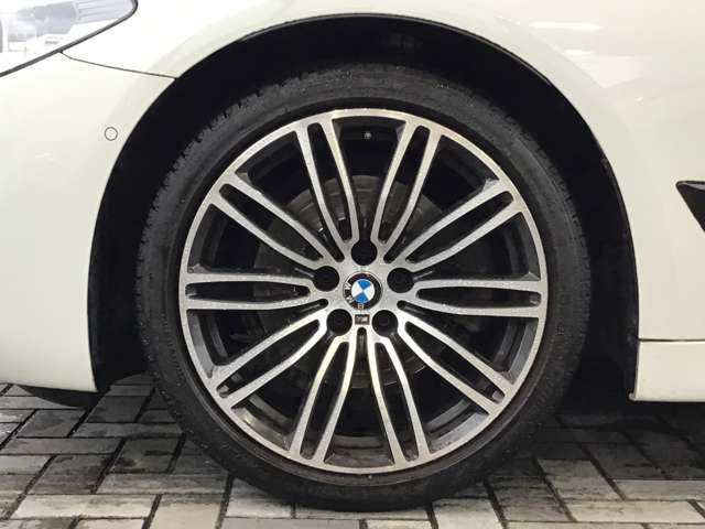 Bmw 5 SERIES 2017-12 1327-13
