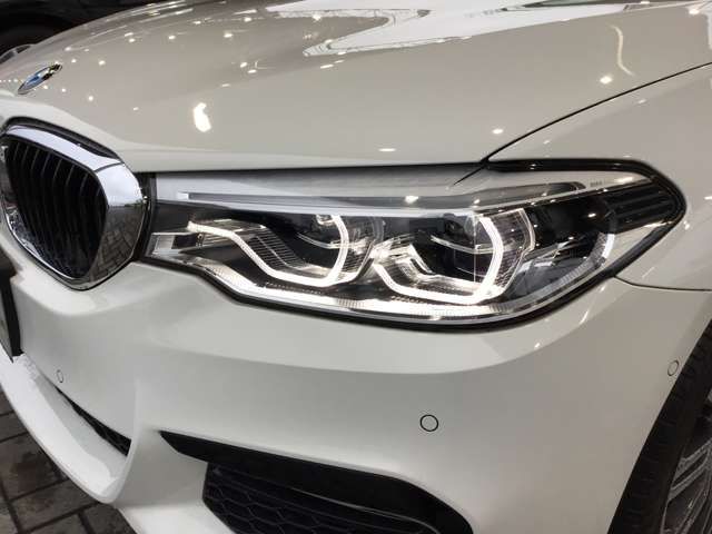 Bmw 5 SERIES 2017-12 1327-6