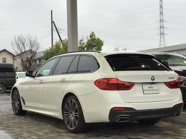 Bmw 5 SERIES 2017-12 1327-2