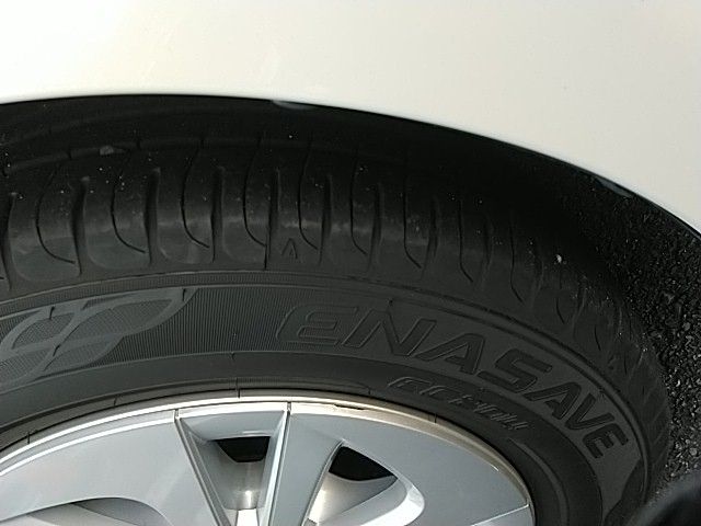 Toyota PRIUS 2018-03 19041-18