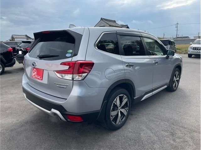 Subaru FORESTER 2018-09 187521-4