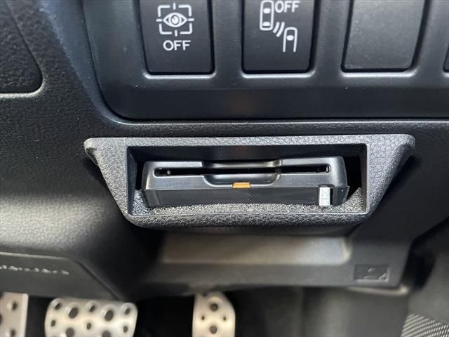 Subaru FORESTER 2018-09 187521-28