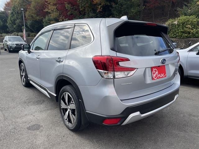 Subaru FORESTER 2018-09 187521-6