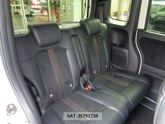 Honda N BOX CUSTOM 2018-05 307178-15