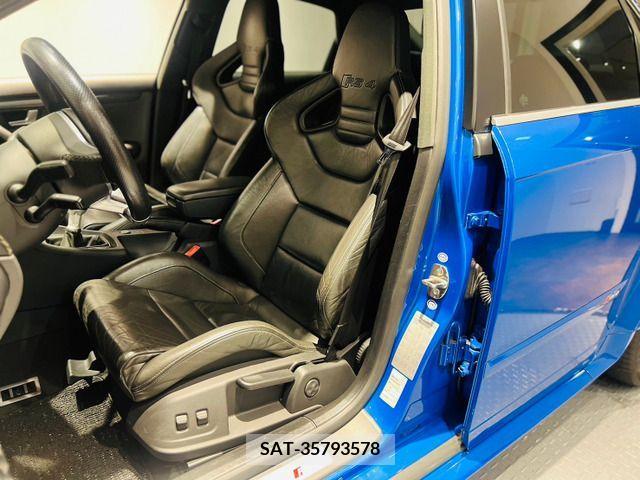 Audi RS4 2007-04 244909-4