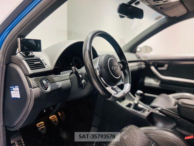 Audi RS4 2007-04 244909-3