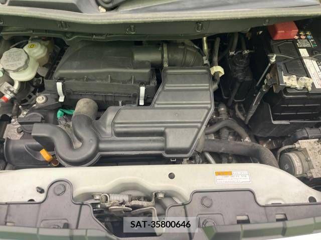 Suzuki SPACIA 2017-06 375513-18