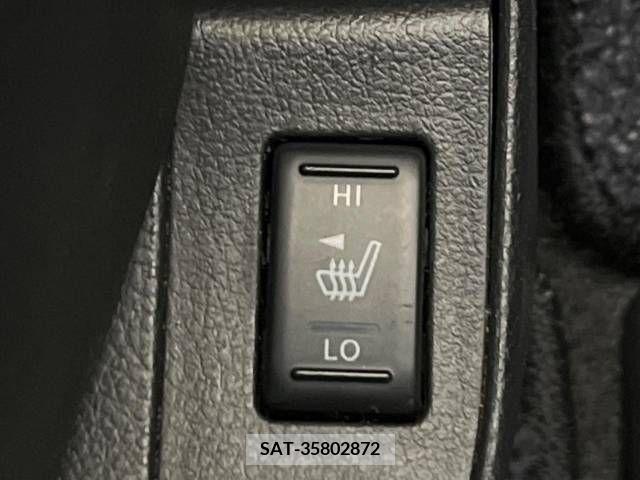Nissan ELGRAND 2008-04 268492-5