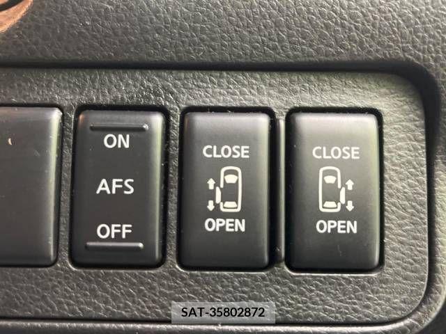 Nissan ELGRAND 2008-04 268492-4