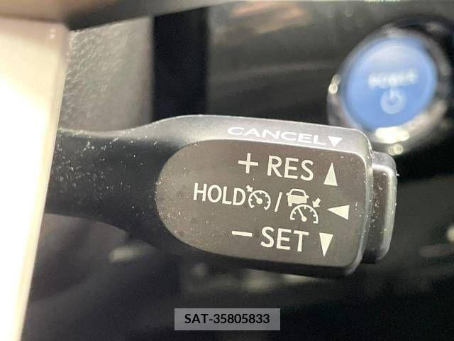 Toyota PRIUS 2018-12 322292-4