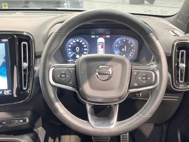 Volvo XC40 2021-01 6875-8