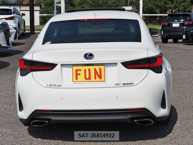 Lexus RC 2021-05 300063-6