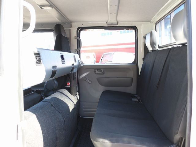 Mitsubishi CANTER 2017-03 27905-26