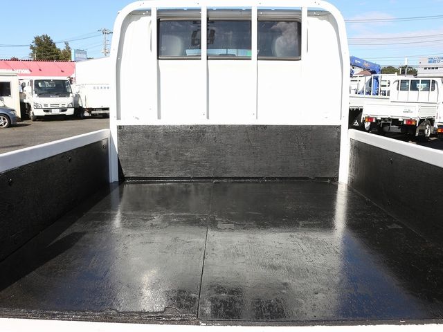 Mitsubishi CANTER 2017-03 27905-11