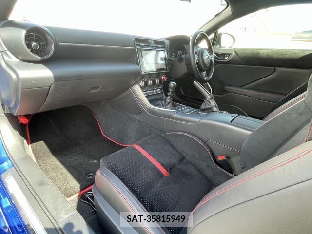 Subaru BRZ 2021-08 218709-14