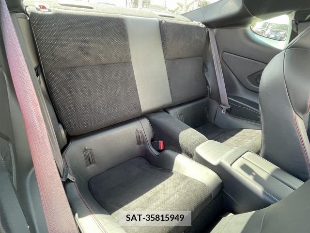 Subaru BRZ 2021-08 218709-12