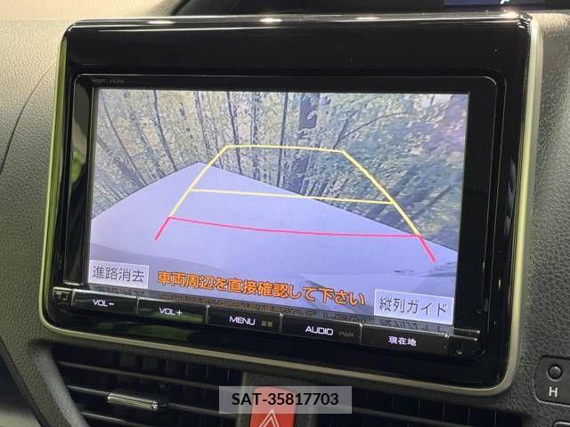 Toyota NOAH 2014-02 321370-3