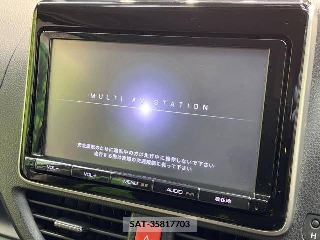Toyota NOAH 2014-02 321370-2