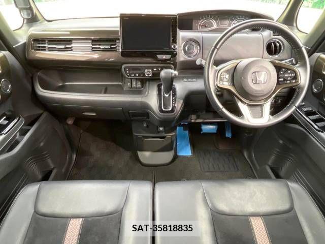 Honda N BOX CUSTOM 2019-10 344964-1