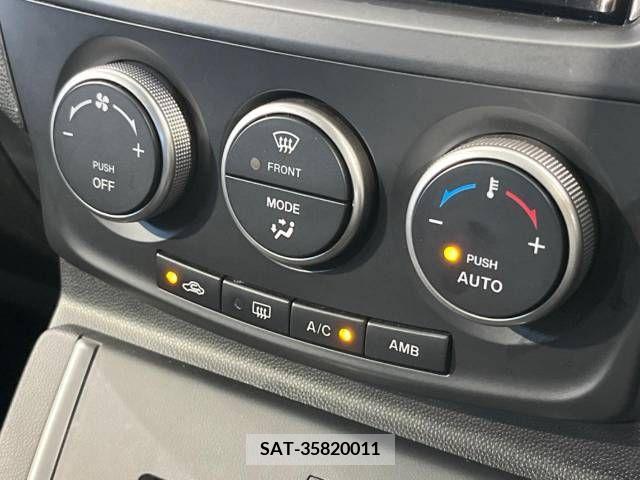 Mazda PREMACY 2011-12 349977-7