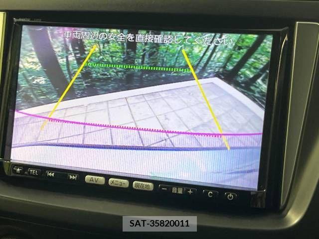 Mazda PREMACY 2011-12 349977-3