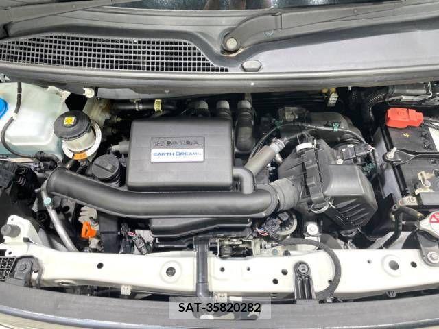 Honda N BOX 2017-12 333899-18