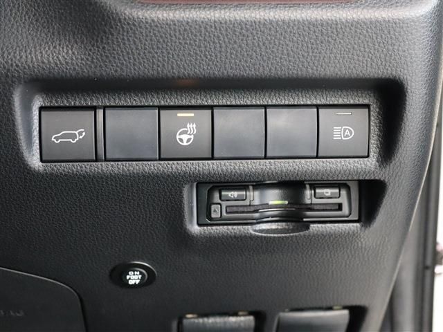 Toyota RAV4 2021-03 183865-29