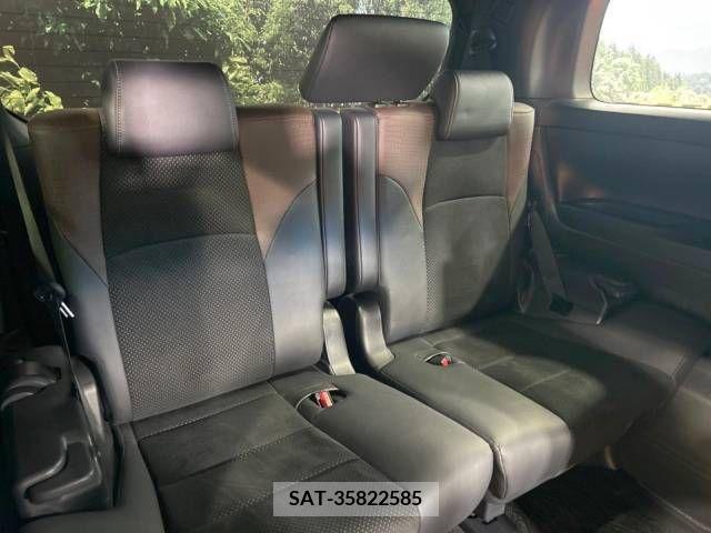 Toyota ALPHARD 2017-03 281030-9