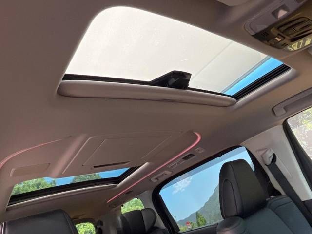 Toyota ALPHARD 2023-03 27371-5
