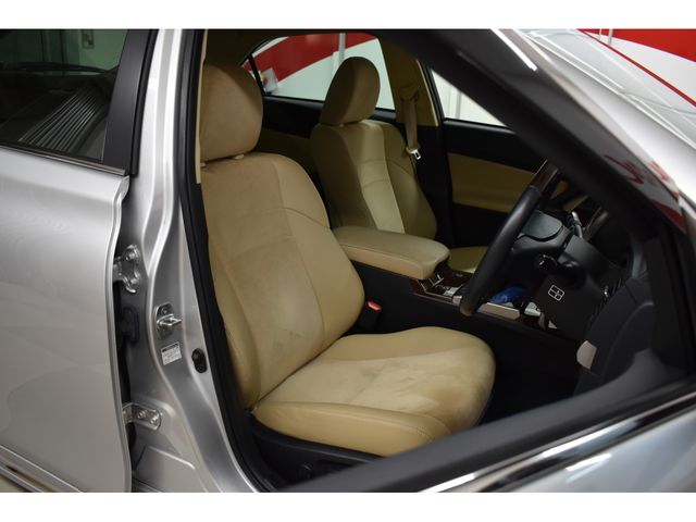 Toyota MARK X 2013-04 20850-7