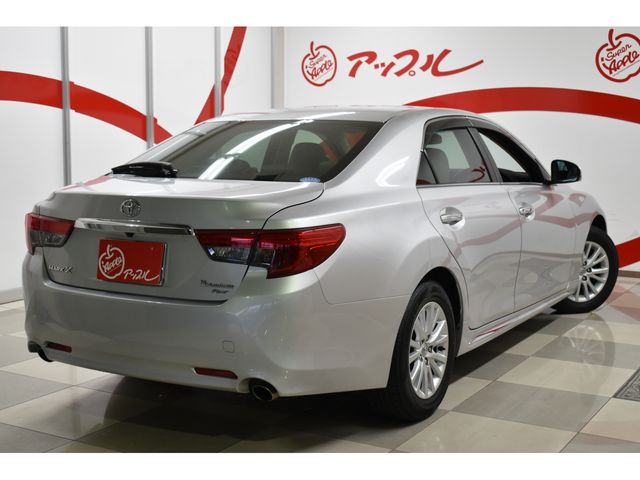 Toyota MARK X 2013-04 20850-28