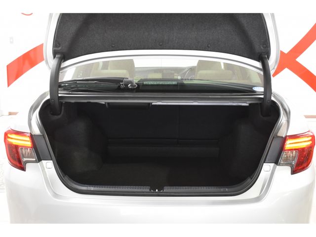 Toyota MARK X 2013-04 20850-4