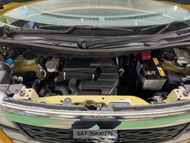 Suzuki SPACIA 2017-10 374153-18