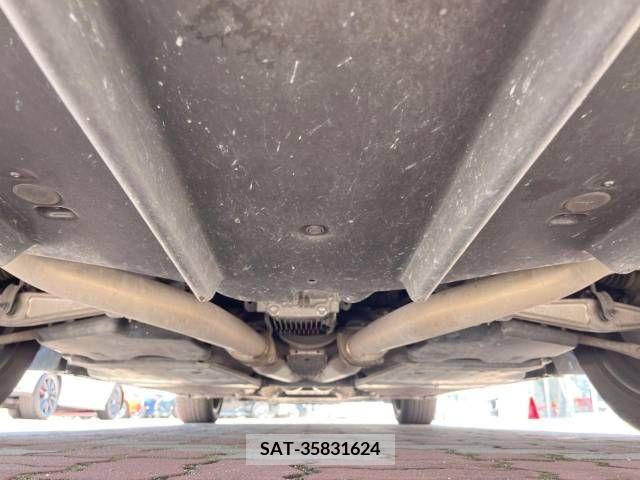 Lexus LS 2015-08 354290-19