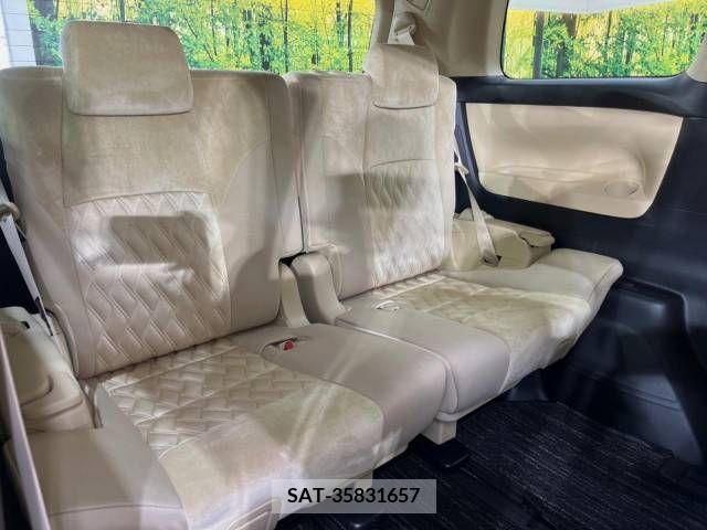 Toyota ALPHARD 2018-10 395509-10