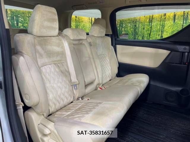 Toyota ALPHARD 2018-10 395509-9