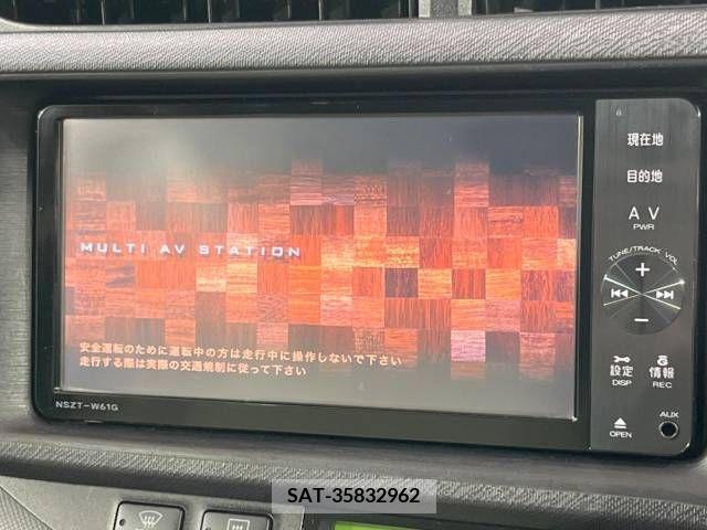 Toyota AQUA 2012-01 292197-2