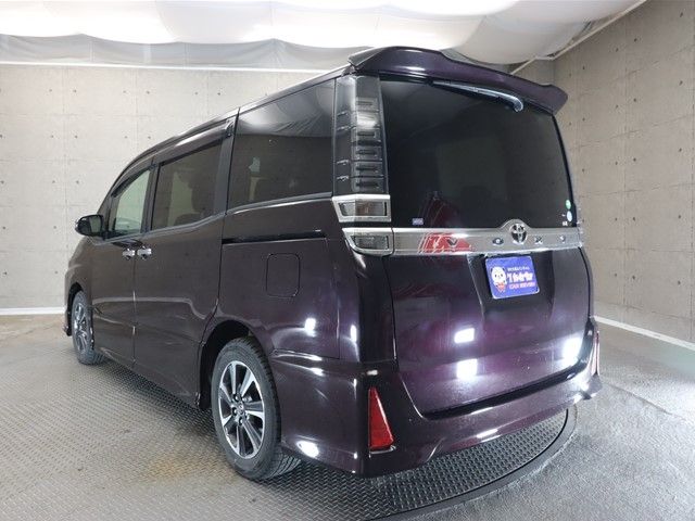 Toyota VOXY 2018-11 11601-24