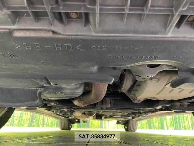 Toyota VELLFIRE 2013-08 220596-19