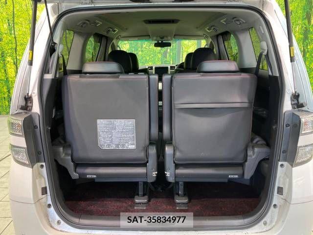 Toyota VELLFIRE 2013-08 220596-11