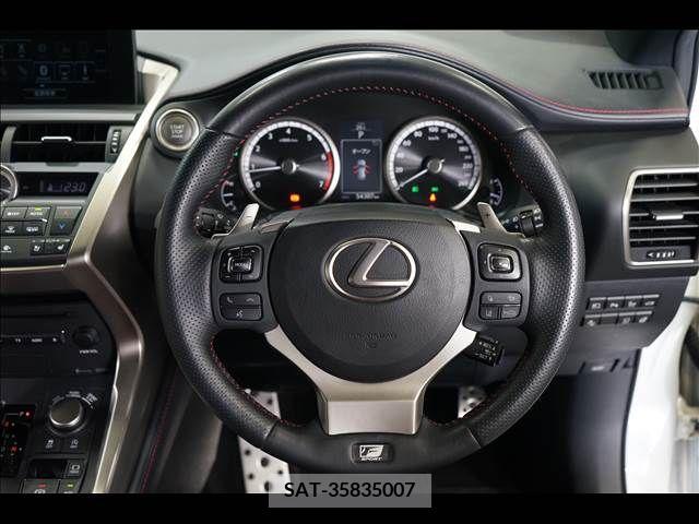 Lexus NX 2015-08 251609-9