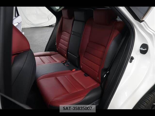 Lexus NX 2015-08 251609-17