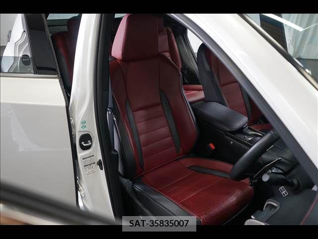 Lexus NX 2015-08 251609-16