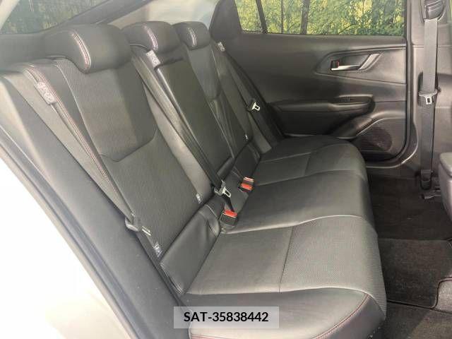 Toyota PRIUS 2023-05 333037-9