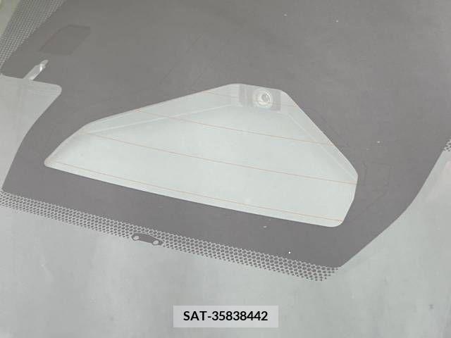 Toyota PRIUS 2023-05 333037-6