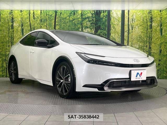 Toyota PRIUS 2023-05 333037-16