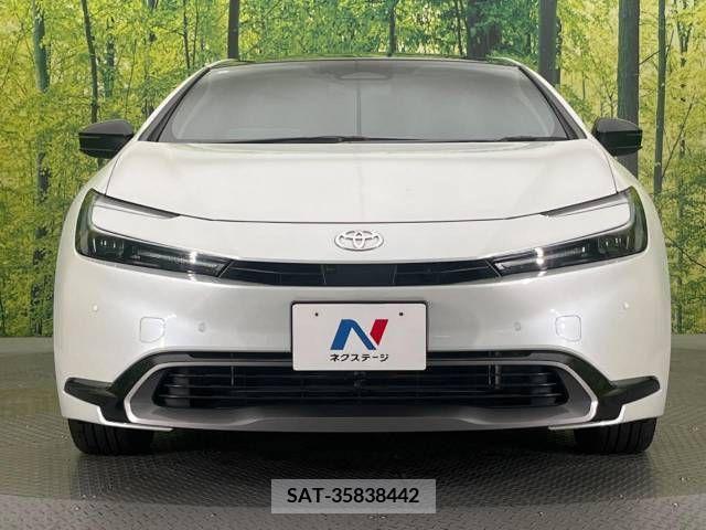 Toyota PRIUS 2023-05 333037-14