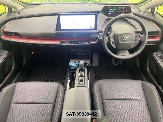 Toyota PRIUS 2023-05 333037-1