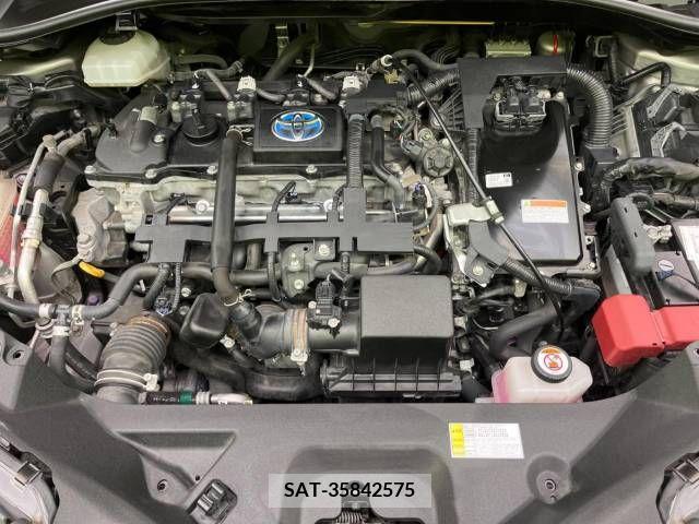 Toyota C-HR 2017-01 382783-18